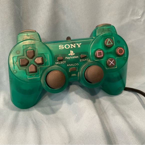 Three lightly used wired PS3 controllers - Picture 4 of 7